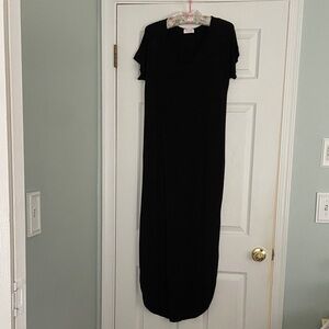 Pink Lily Black Short-Sleeve Maxi Dress